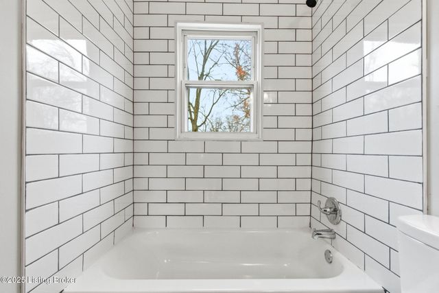 1119 W Ashland Ave, Louisville, KY 40215