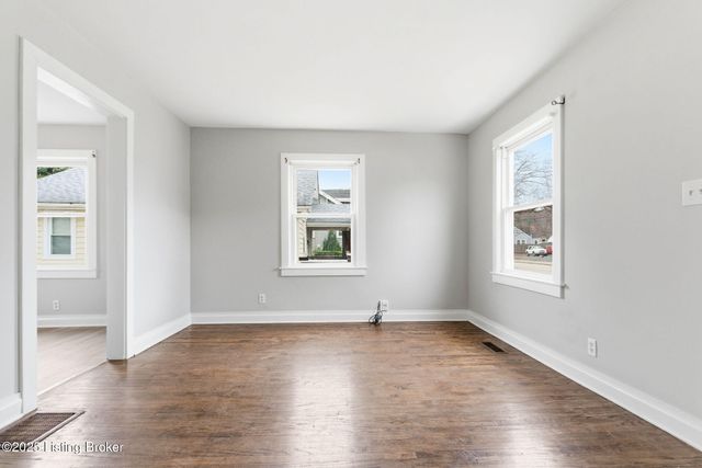 1119 W Ashland Ave, Louisville, KY 40215