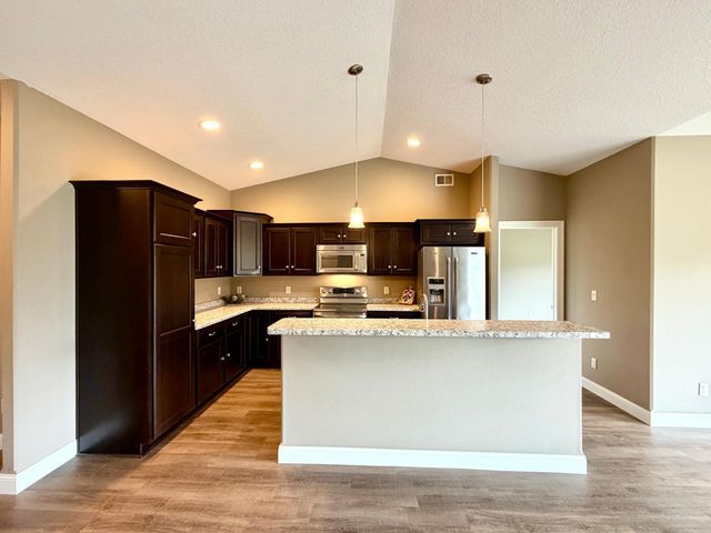 2008 Whiting Road NW 40, Bemidji, MN 56601