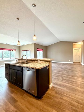 2008 Whiting Road NW 40, Bemidji, MN 56601