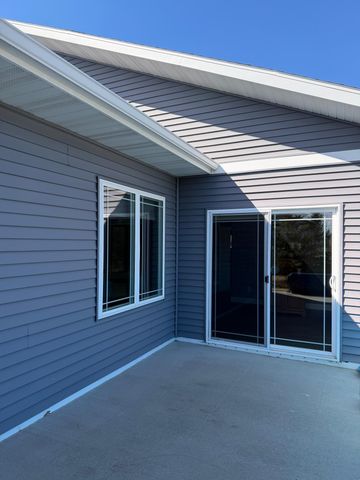 2008 Whiting Road NW 40, Bemidji, MN 56601