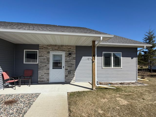 2008 Whiting Road NW 40, Bemidji, MN 56601