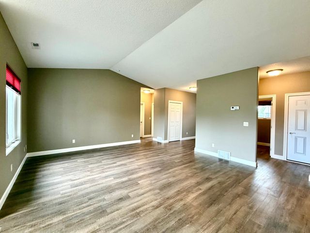 2008 Whiting Road NW 40, Bemidji, MN 56601
