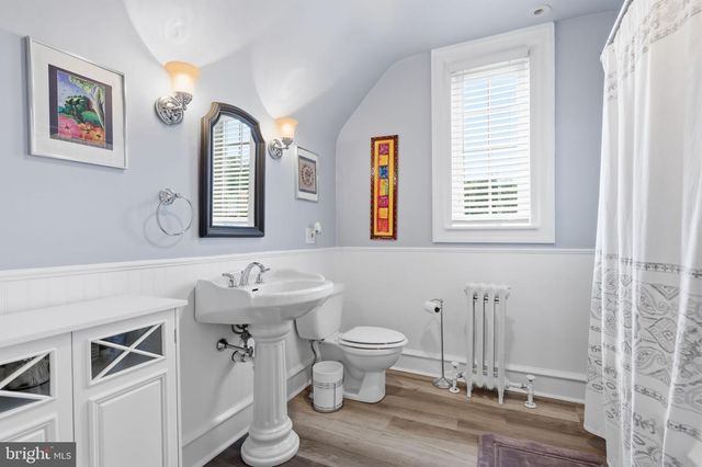 719 WINDING RD, Jenkintown, PA 19046