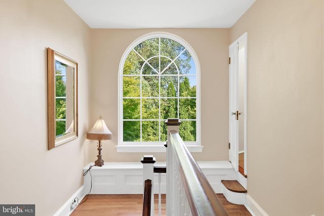 719 WINDING RD, Jenkintown, PA 19046