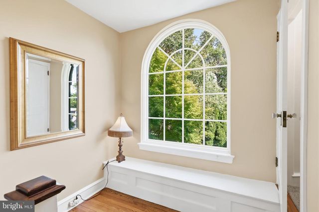 719 WINDING RD, Jenkintown, PA 19046
