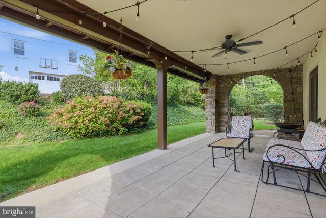 719 WINDING RD, Jenkintown, PA 19046