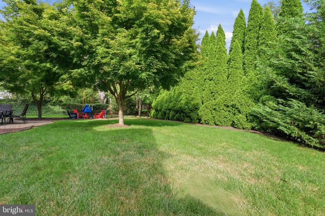 719 WINDING RD, Jenkintown, PA 19046
