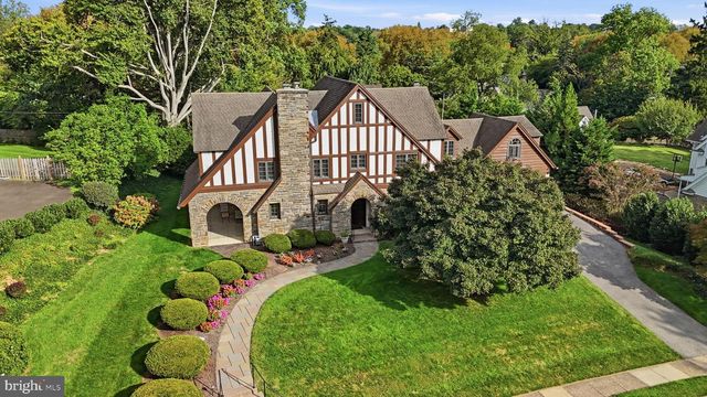 719 WINDING RD, Jenkintown, PA 19046