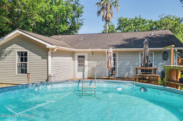 1210 Seventh Street, Long Beach, MS 39560