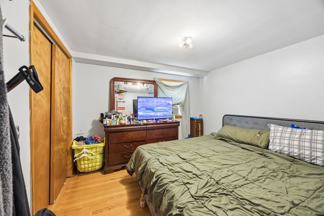 2209 N Long Avenue, Chicago, IL 60639
