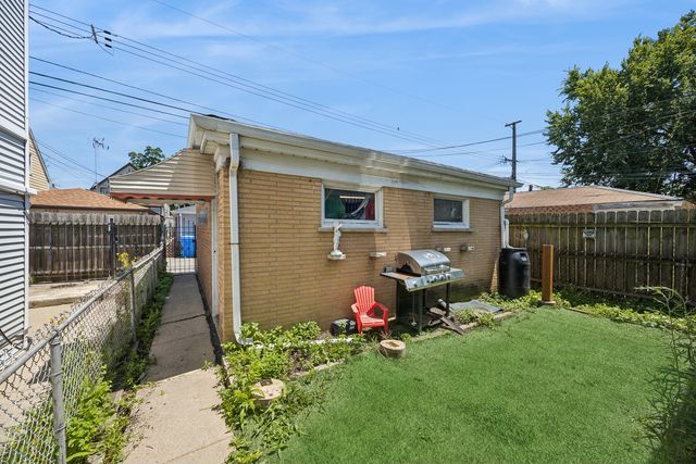 2209 N Long Avenue, Chicago, IL 60639