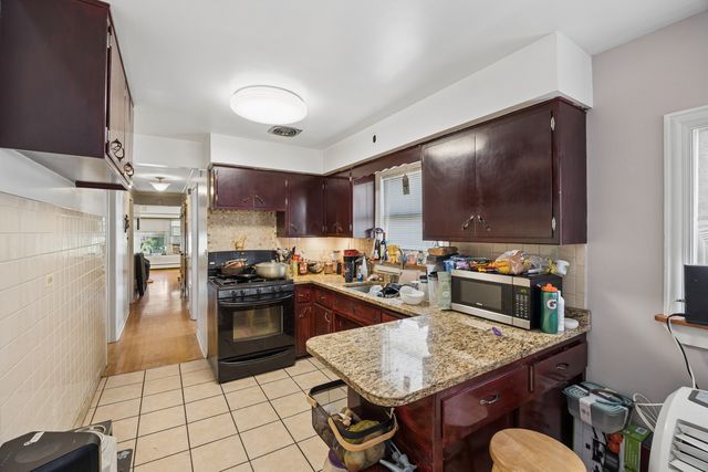 2209 N Long Avenue, Chicago, IL 60639