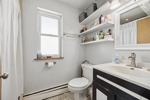 2209 N Long Avenue, Chicago, IL 60639