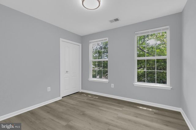 20465 WALSHEID TER, Ashburn, VA 20147