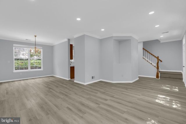 20465 WALSHEID TER, Ashburn, VA 20147
