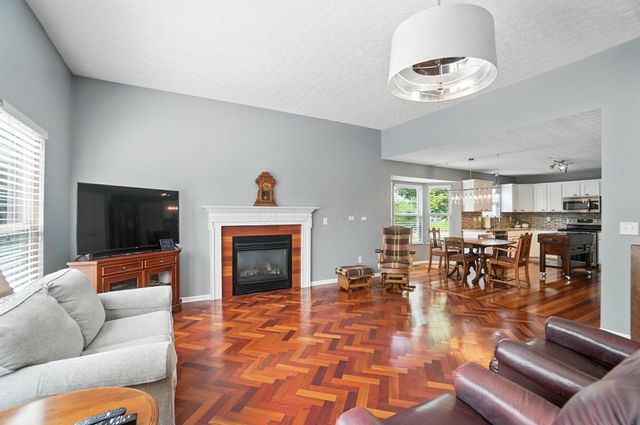 4598 Tylar Chase, Grove City, OH 43123