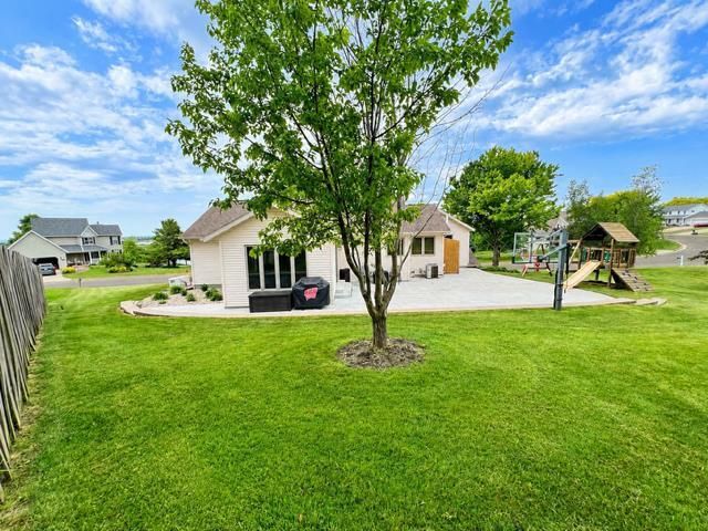 10864 Blue Mountain Avenue, Blue Mounds, WI 53517