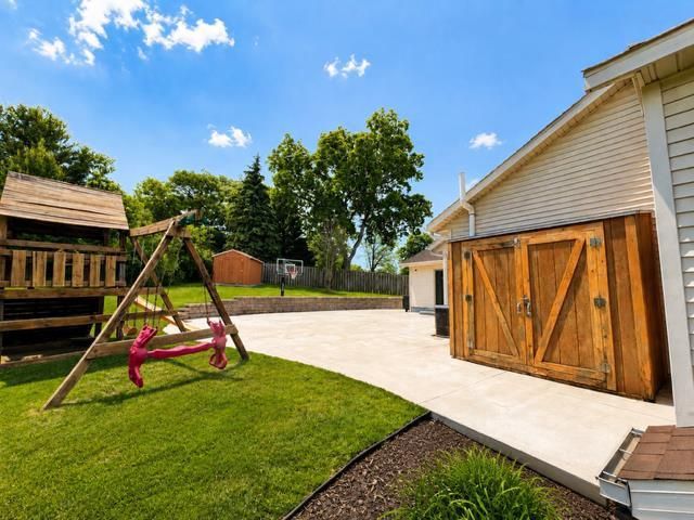 10864 Blue Mountain Avenue, Blue Mounds, WI 53517