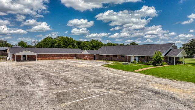 201 Kathey Street, Weatherford, TX 76088