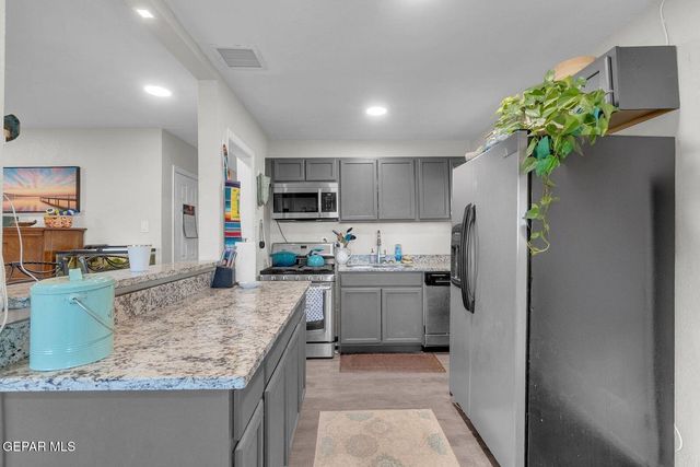 9301 SALISBURY Drive, El Paso, TX 79924