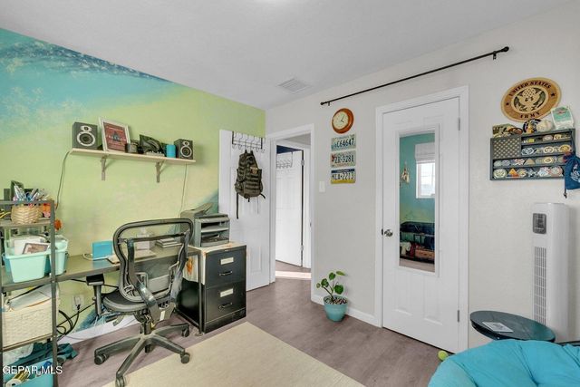 9301 SALISBURY Drive, El Paso, TX 79924