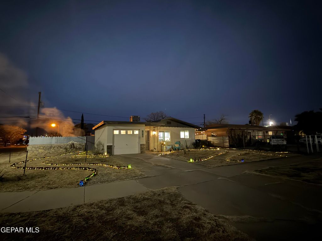 9301 SALISBURY Drive, El Paso, TX 79924