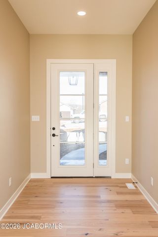 735 SARDONYX DRIVE, Jefferson City, MO 65109