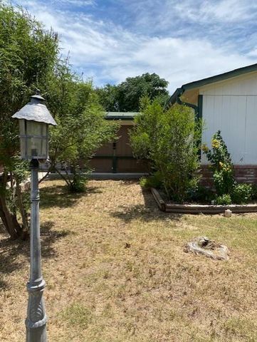 108 Dover Dr, Kerrville, TX 78028