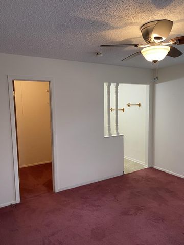 108 Dover Dr, Kerrville, TX 78028