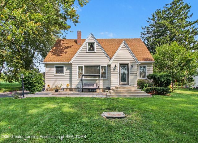8306 W St Joe Highway, Lansing, MI 48917