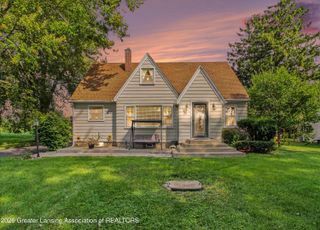 8306 W St Joe Highway, Lansing, MI 48917