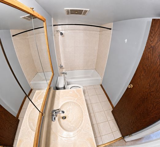 820 Elder Road C314, Homewood, IL 60430