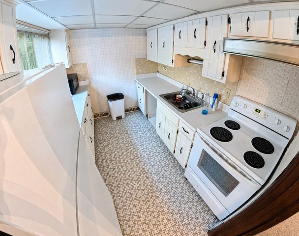 820 Elder Road C314, Homewood, IL 60430