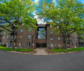 820 Elder Road C314, Homewood, IL 60430