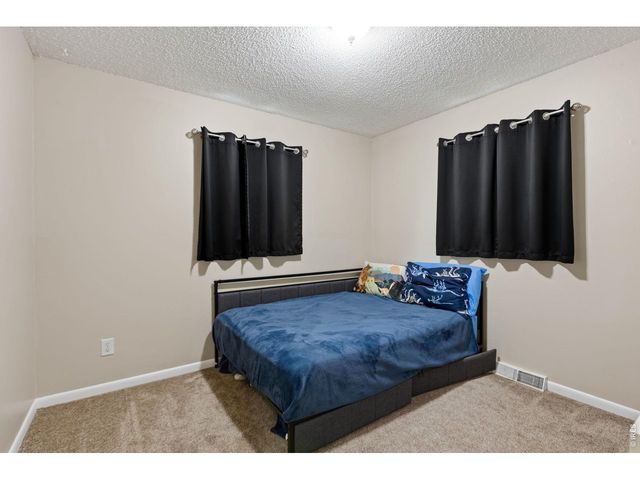 2816 W 27th St, Greeley, CO 80634