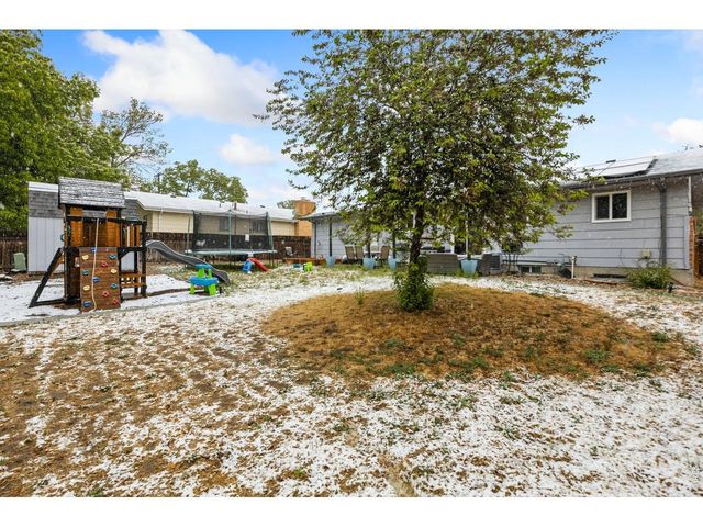 2816 W 27th St, Greeley, CO 80634