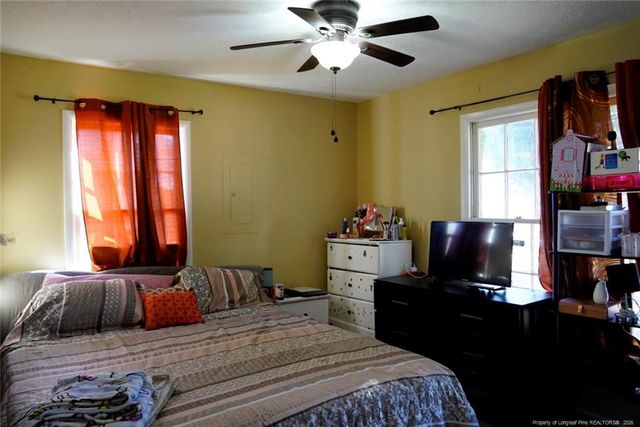 6708 Seaford Drive, Fayetteville, NC 28314