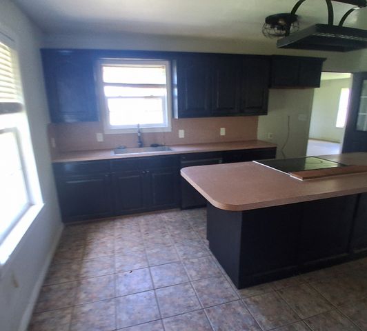 511 County Road Sw 3010, Mount Vernon, TX 75457