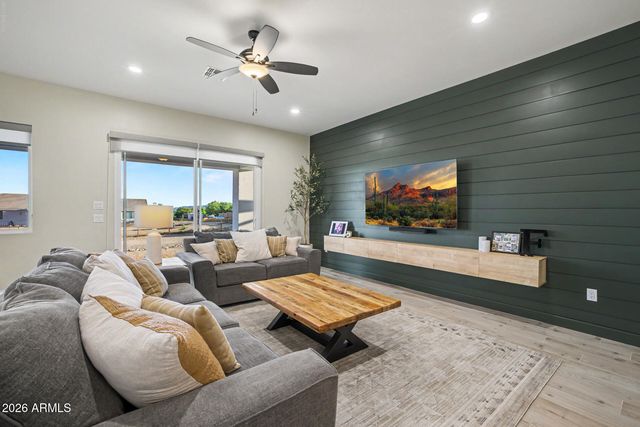 15515 E PALO BREA Lane, Scottsdale, AZ 85262