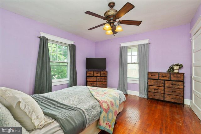 636 FAULKNER AVE, Martinsburg, WV 25401