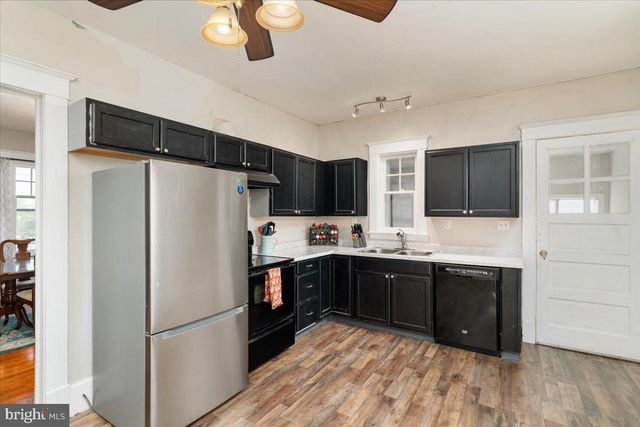 636 FAULKNER AVE, Martinsburg, WV 25401