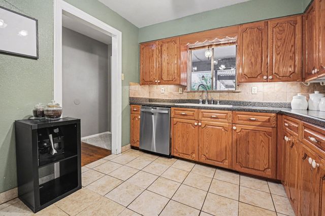 728 Jack Street, Seagoville, TX 75159