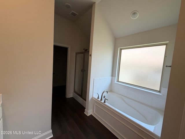 464 Silver Hill Drive, Pearl, MS 39208