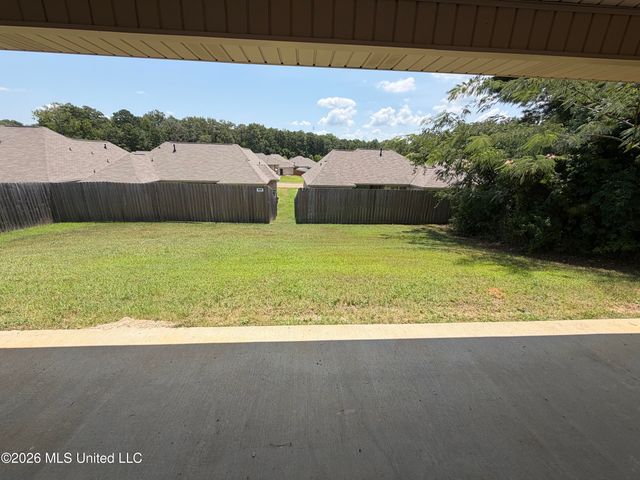 464 Silver Hill Drive, Pearl, MS 39208