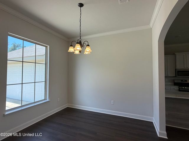 464 Silver Hill Drive, Pearl, MS 39208