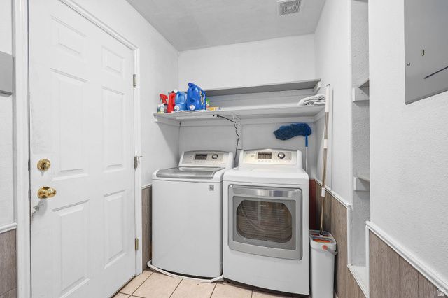 5048 S 4000 W, Roy, UT 84067