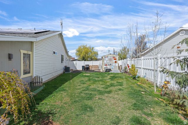 5048 S 4000 W, Roy, UT 84067