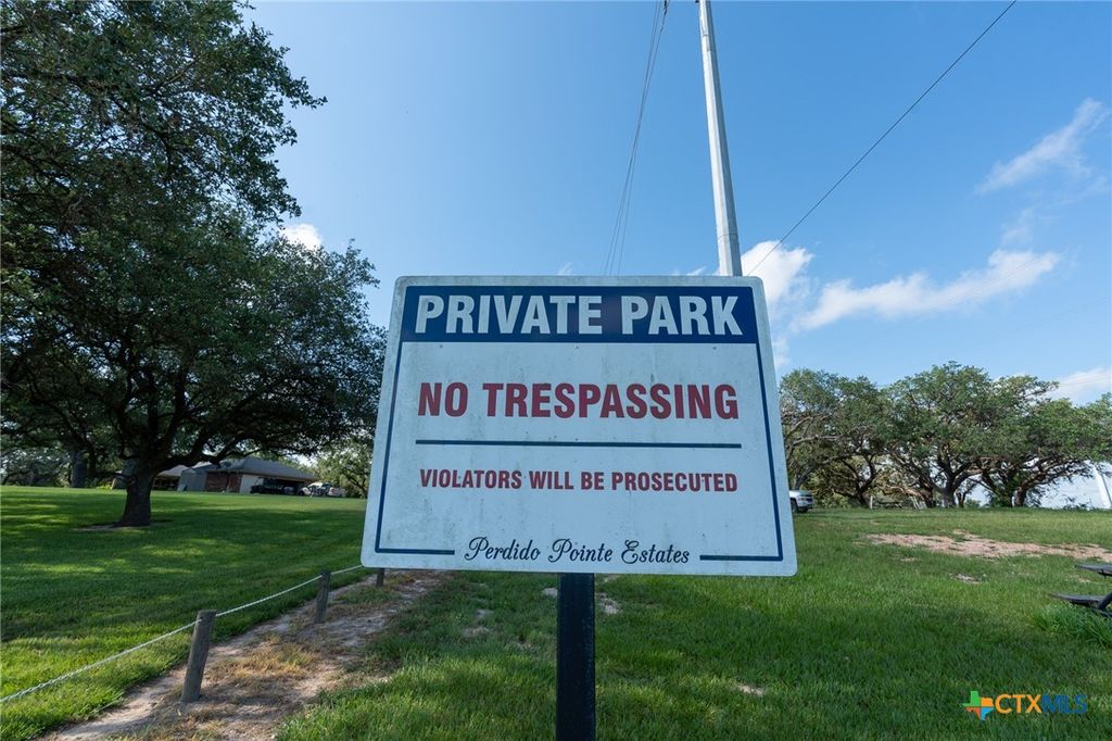 Image 10 of property listing at Lot 46 Perdido Pointe Estates, Victoria, TX 77905