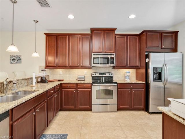 23421 Alamanda DR # 102, Estero, FL 34135